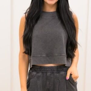 New Rae Mode Cropped Cotton Mineral Washed Sleeveless Top in Black in Sz Large